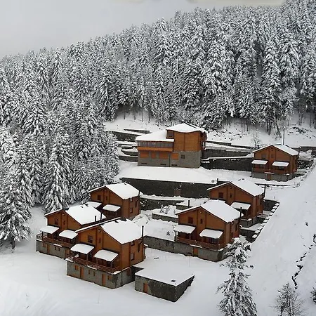 Xilino Horio בקתה Chrysomiléa